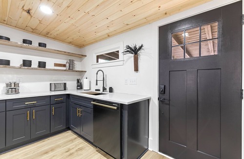 Gainesville House | Stylish Lake House Getaway with Dock in Peaceful Cove