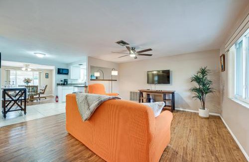 Gulf Highlands House | Stylish Port Richey Home about 8 Mi to Beach Park!