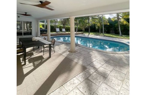 Pinecrest House | Stylish private resort style pool house