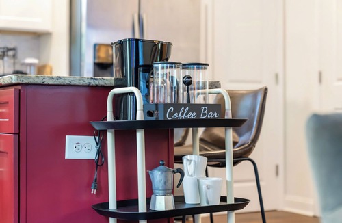 Atlanta House | Stylish stay! 8 min from Mercedes Benz Stadium