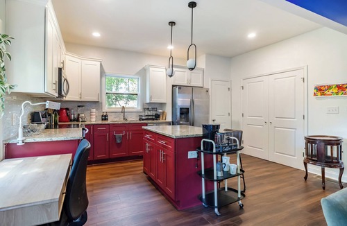 Atlanta House | Stylish stay! 8 min from Mercedes Benz Stadium