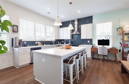 Chosewood Park House | Stylish Townhome Minutes From Grant Park and Steps From the ATL BeltLine!