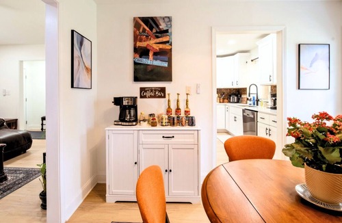Paw Creek House | Stylish Zen 3BR Upper Level Near CLT & Whitewater