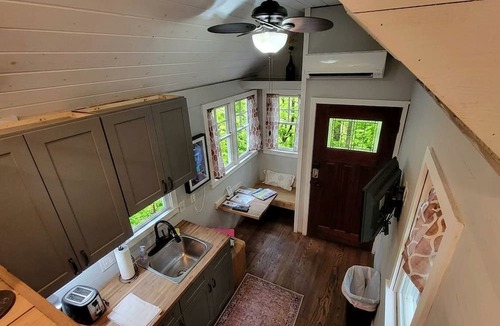 Suches Cabin | Suches Glamping Escape in Pet-Friendly Tiny House Rental for Two