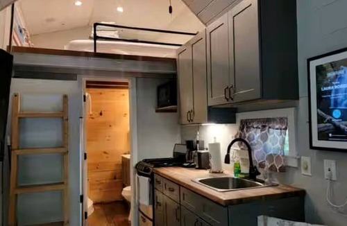 Suches Cabin | Suches Glamping Escape in Pet-Friendly Tiny House Rental for Two