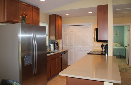 Bradenton Beach House | SUGAR REEF "B" One Minute Walk to the Beach!