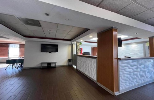 Griffin Apartment | Suite- 2 Full Beds Non-Smoking