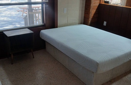 Mayo Resort | Suite A on Convict Springs