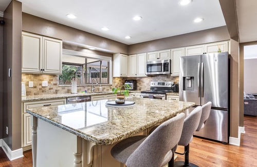 Temple Terrace House | "Summer Dream" - Large Family Pool Home