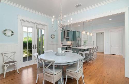 Watercolor House | Summersweet Dreams