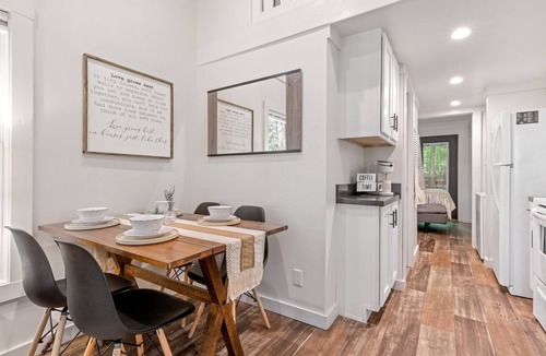 Monteagle Cabin | Summit & Shore House at The Retreat at Deer Lick Falls