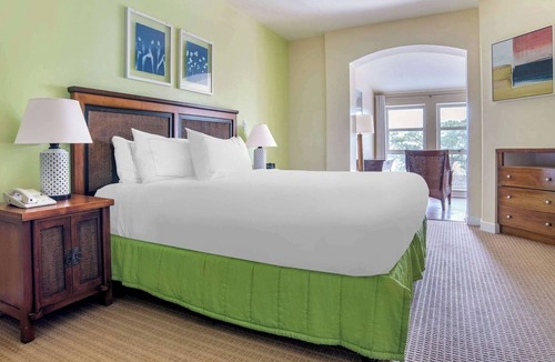 Sandestin Hotel | Sun-Drenched 2-Bath Suite w/Full Kitchen: 1.7 mi to Miramar Beach Sands