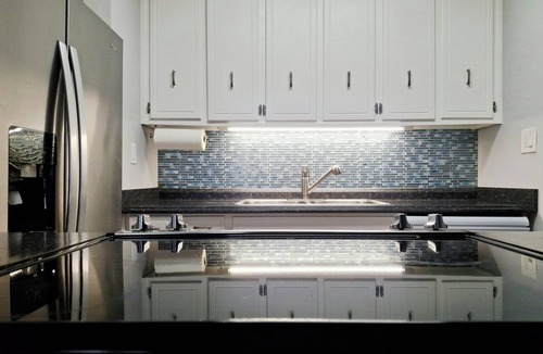 Thomas Drive Condo | Sun Harbor Hideaway Sleeps 4 - 1 Bedroom Condo - Waterview with Balcony