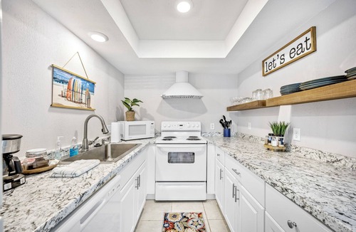 Port Canaveral House | "Sun Kissed Retreat: Enjoy 10% Off Your Summer & Fall Escape!"