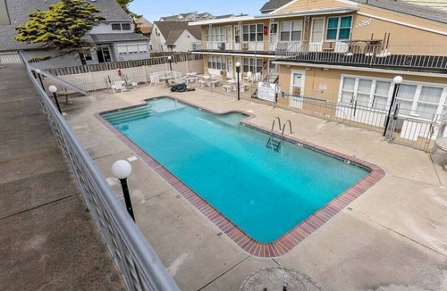 North Wildwood Condo | Sun, Sand &Poolside Fun! Beautiful 1BR Beach Condo