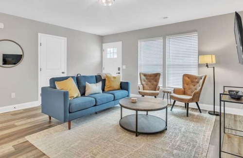 Simpsonville House | Sunbeam Point~ Pet-Friendly Simpsonville Rental