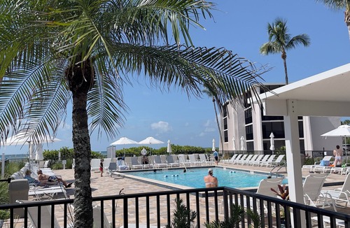 Sanibel Condo | Sundial B201 - Stunning Condo on Sanibel Beach - Steps to the Sand!