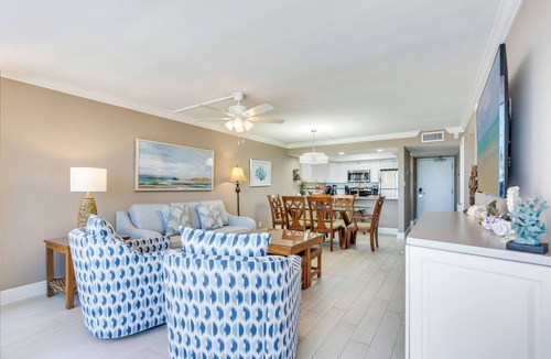 Sanibel Condo | Sundial B306-Direct Beachview, Newly Renovated, Steps to Beach