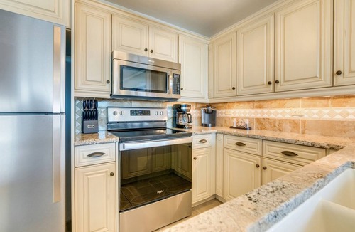 Sanibel Condo | Sundial F401 Penthouse Beachfront with Wrap Around Balcony