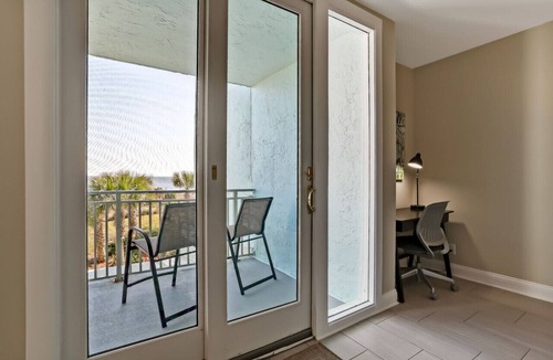 Fernandina Beach Condo | Sunkissed Escape with spectacular views