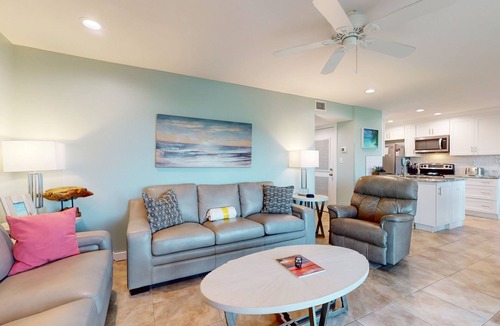 Miramar Beach Condo | Sunny condo with lake views, outdoor pool, fast WiFi, tennis & central AC
