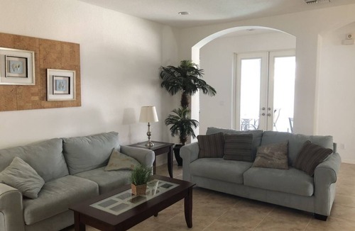 Harris House | Sunny Florida At Its Finest