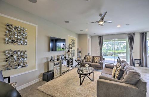 Fort Myers House | Sunny Ft Myers Abode w/Community Amenities!