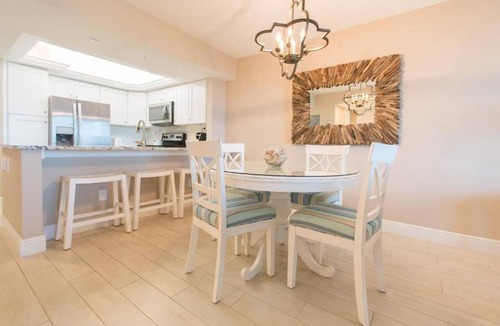 Sanibel Hotel | Sunny Getaway on Sanibel Island with Gulf Views, Nature Trails, Kayaking