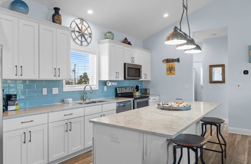 Port St. Joe House | Sunny Paws- Pet Friendly & Golf Cart