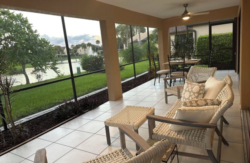 North Fort Myers House | Sunny Relaxing Paradise
