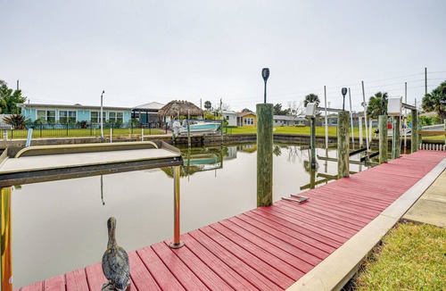 Palm Harbor Estates House | Sunny South Daytona Home w/Pool & Grill!
