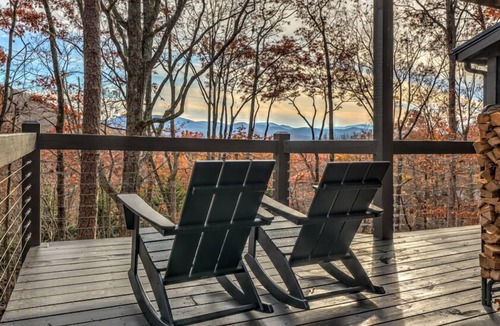 Morganton Cabin | Sunrise and Stardust - Hot Tub | Mountain Views | Screened Porch |