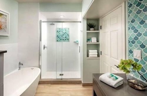 Truman Annex Resort | Sunset Harbor | Marina | Hot Tub | Pool | Concierge
