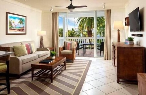 Truman Annex Resort | Sunset Harbor | Marina | Hot Tub | Pool | Concierge