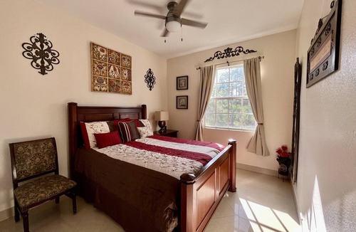 Rural Estates House | Sunset Hide A Way Entire Guest House