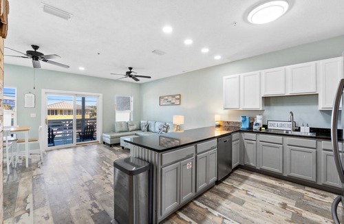 Bahama Beach House | Sunset Paradise - Pet-Friendly Beach Retreat Steps from the Gulf - Summer Sale!
