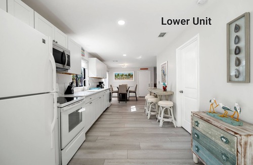 Englewood Condo | Sunset Rendezvous Beach Duplex
