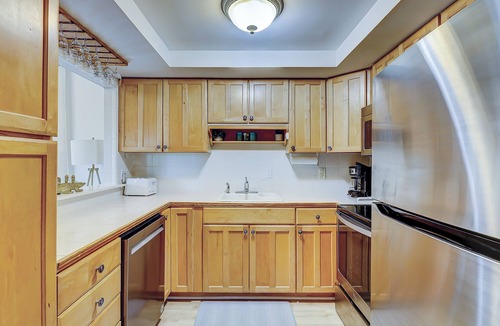South Beach Villa | Sunset Rentals | Bluff Villas 1768