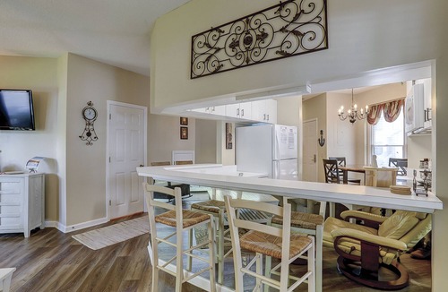 Hilton Head Island Villa | Sunset Rentals | Ocean Breeze 59 | Dog Friendly