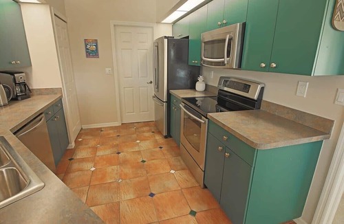 White Marsh House | Sunshine Retreat: SW facing pool, 2 En-Suites #36