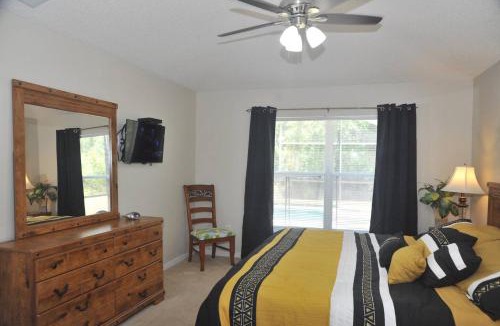 Kissimmee Villa | Sunshine Serenity by Paradise Resort Vacations