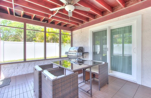 Clearwater House | Sunshine State of Mind - Monthly Beach Rental