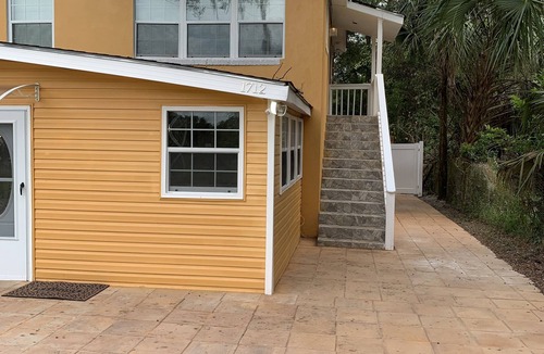 Northside House | Sunshine Villa Two
