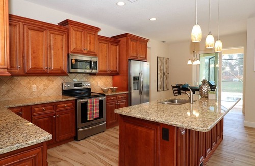 Pinehurst House | Suntan | Canal view | Pool | Bikes