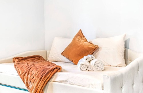 Atlanta House | Super Comfy, Quiet, Stylish ATL!