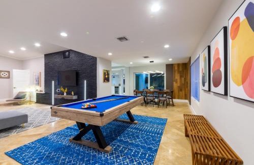 North Miami Beach Villa | Super Fun Villa Game Room BY THE GLAMHOMES