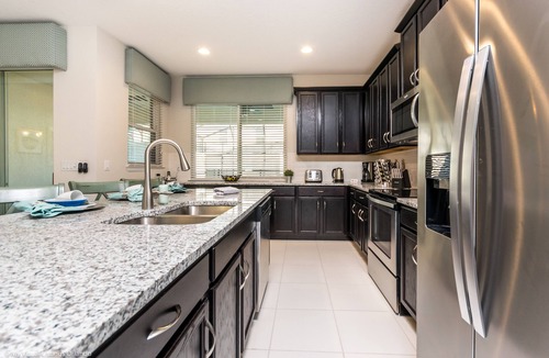 Four Corners House | Super Nice 4 Bed Splash Pool Townhome in Solara Resort