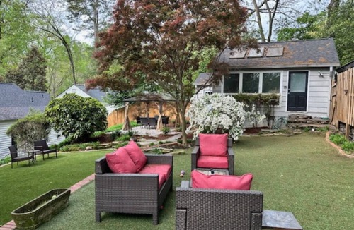 Collier Hills Cottage | SuperHost~ Buckhead Guest House Near Downtown ATL!