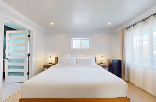 North End Hotel | Surf Club 10 - 2 Double Beds, 2 Mins to Beach/POOL