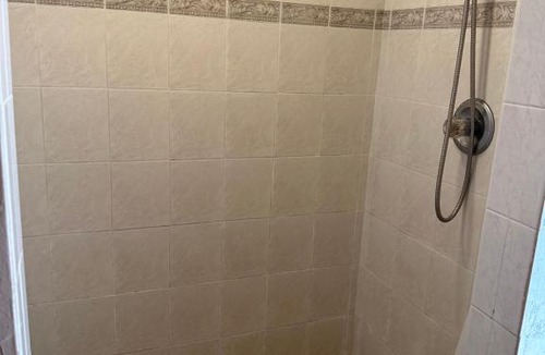 Van Valzah House | Surfside Shangri La